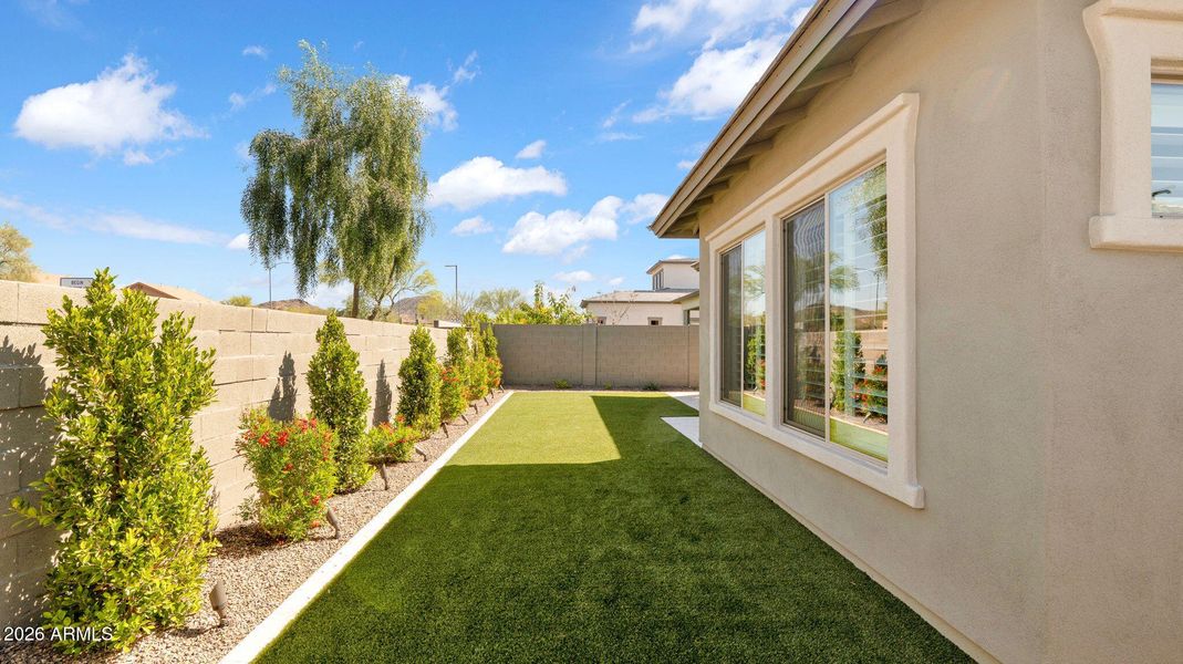 76-web-or-mls-P1486560 76-web-or-mls-P1486560