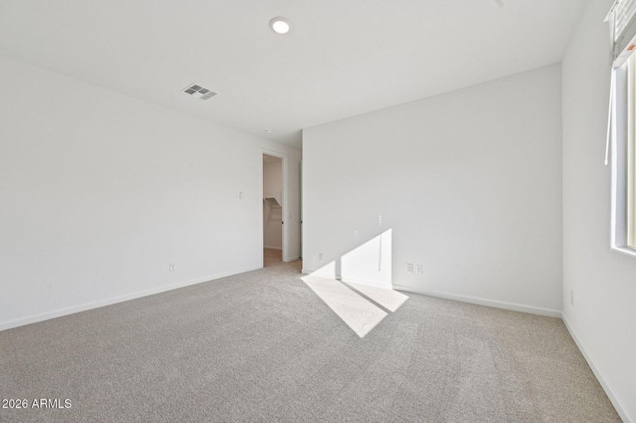 43-web-or-mls-W Buist Ave-S1001-043