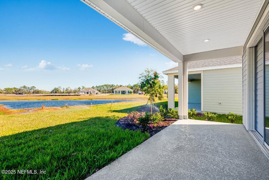 Exterior details and patio area of a home in Colbert Landings, Palm Coast (Image 27).