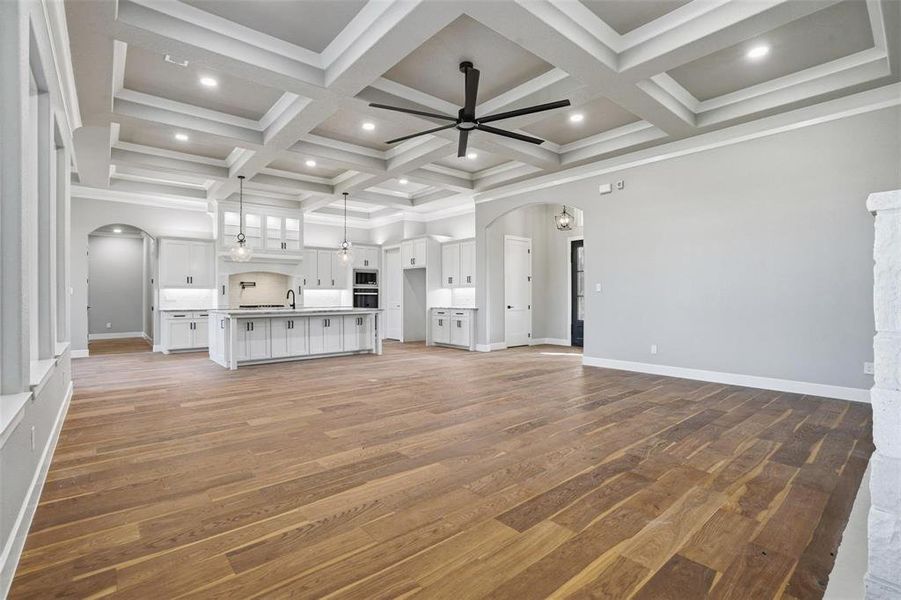 Spacious, unfurnished interior of a new home in , Weatherford (Image 26).