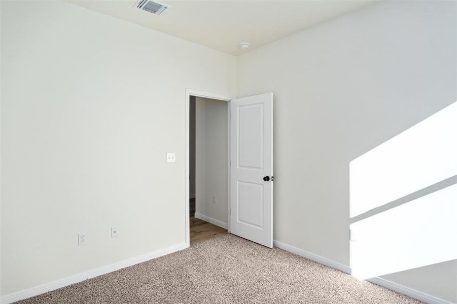 Minor bedroom Minor bedroom