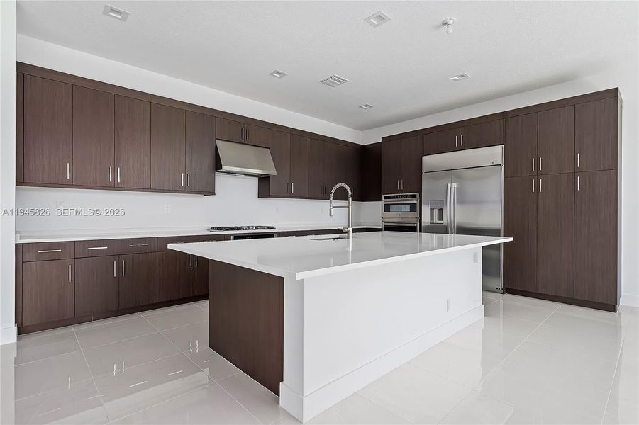 Furnished interior view inside a new home in , Boca Raton (Image 11).