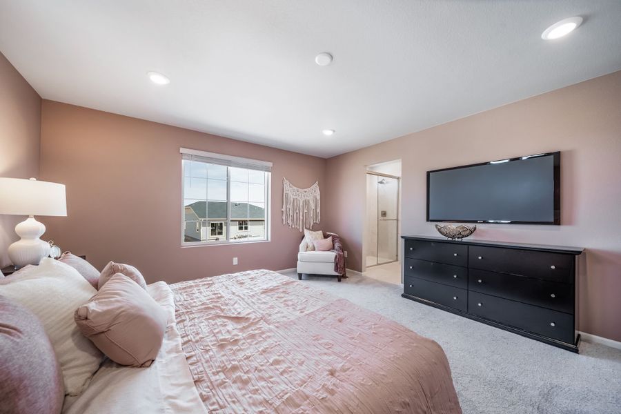 Furnished interior view inside a new home in Green Valley Ranch, Aurora (Image 18).