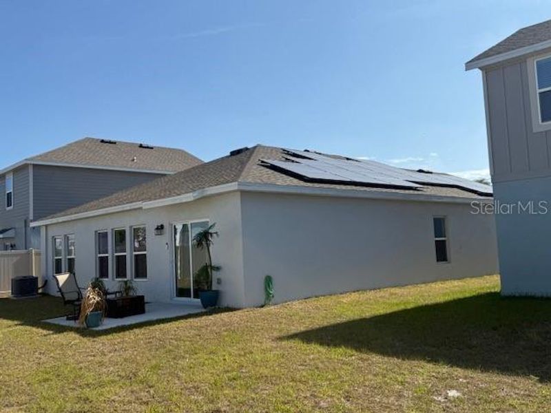Exterior details and patio area of a home in Ranches at Lake Mcleod, Eagle Lake (Image 11).