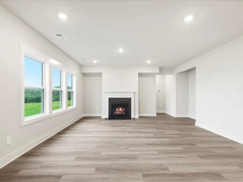 Spacious, unfurnished interior of a new home in Cedar Shoals - Signature Collection, Piedmont (Image 20).