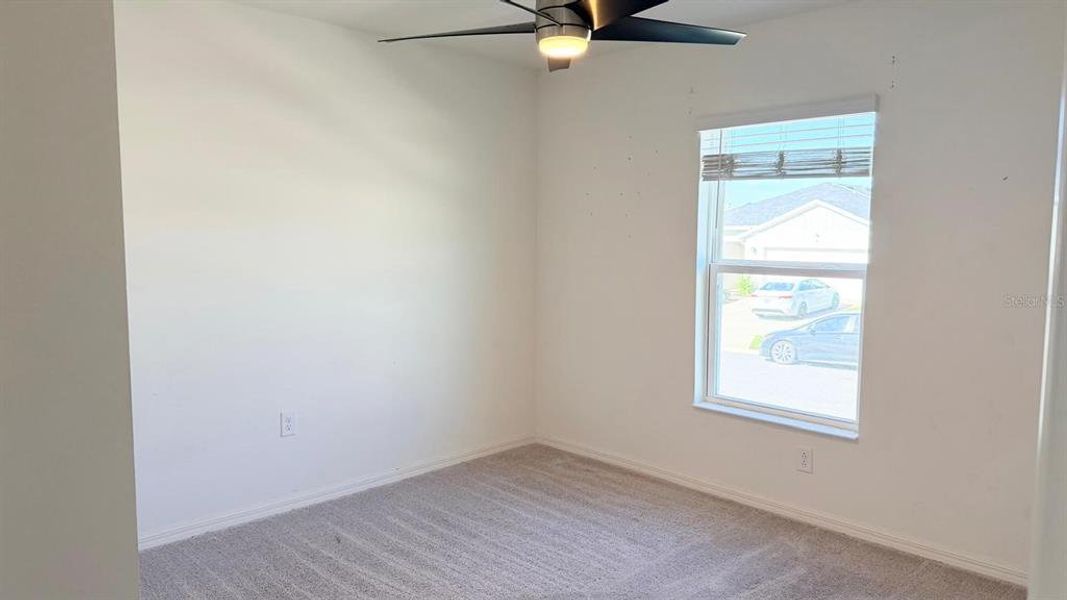 Spacious, unfurnished interior of a new home in Lake Lucerne, Winter Haven (Image 18).