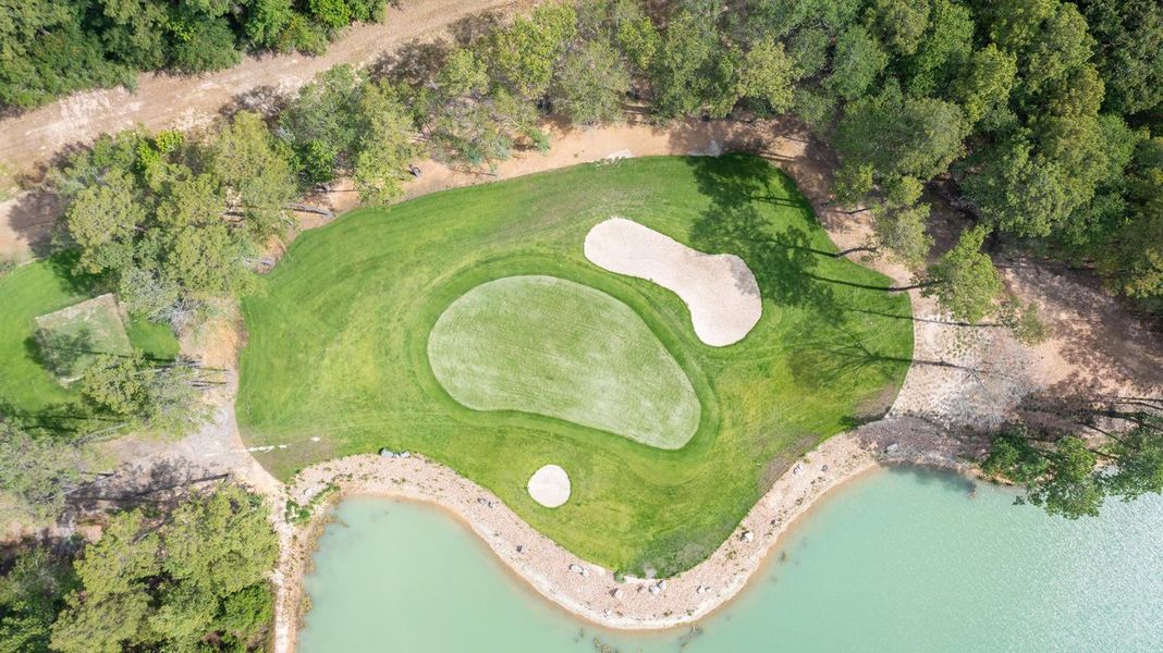 Image 22 of a home in The Highlands.