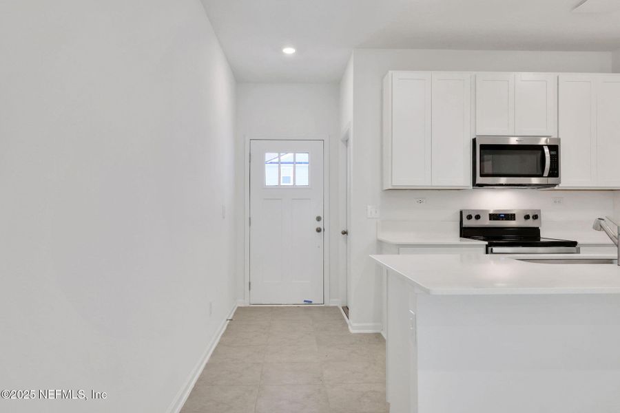 Image 32 of a home in Atlantis Pointe.