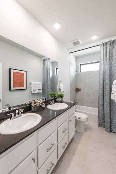 Image 48 representing the Goldeneye by Tri Pointe Homes in Tompkins Reserve, Katy, TX.