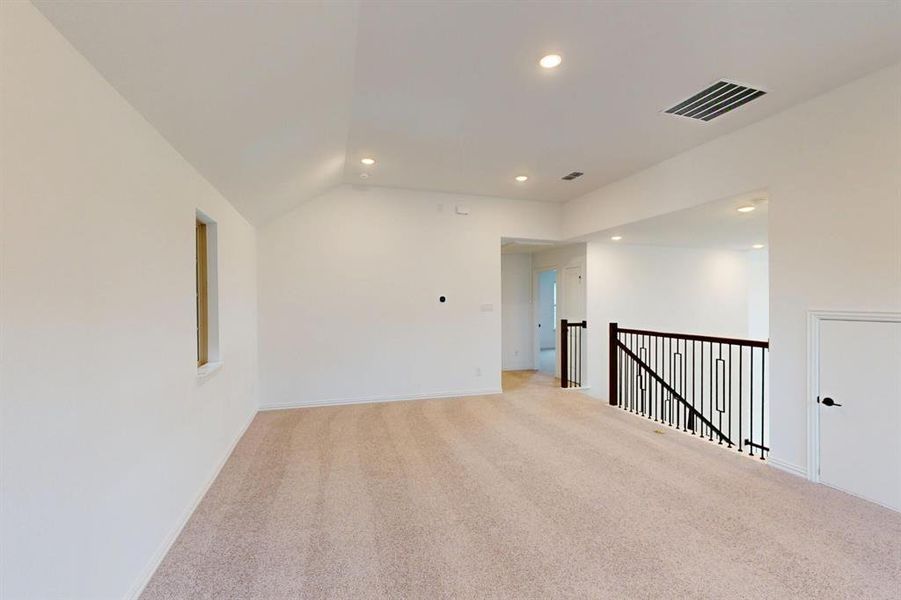 Spacious, unfurnished interior of a new home in Lilybrooke at Legacy Hills, Celina (Image 33). Spacious, unfurnished interior of a new home in Lilybrooke at Legacy Hills, Celina (Image 33).