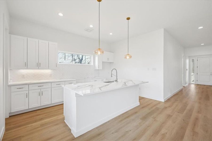 Furnished interior view inside a new home in , Fort Worth (Image 10). Furnished interior view inside a new home in , Fort Worth (Image 10).