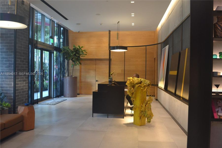 Community amenities in , Miami (Image 13).