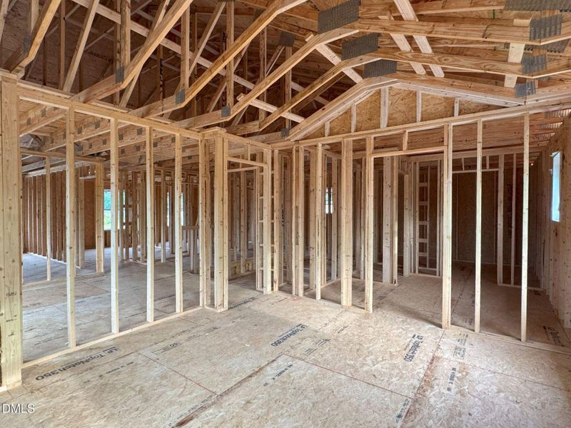 20250928_213130062_iOS