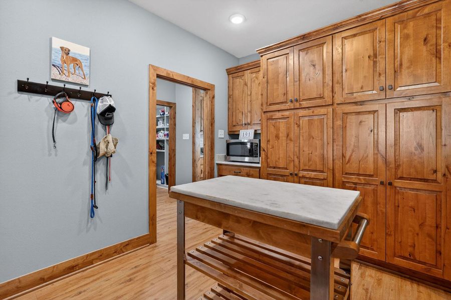Furnished interior view inside a new home in , Franklin (Image 9).