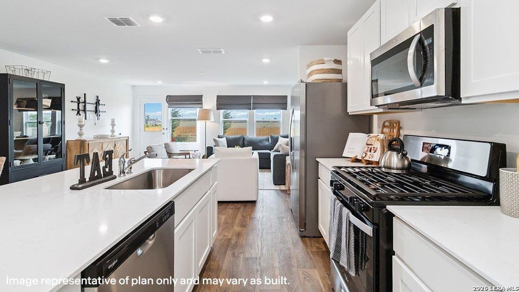 Furnished interior view inside a new home in Sonora, San Antonio (Image 15).