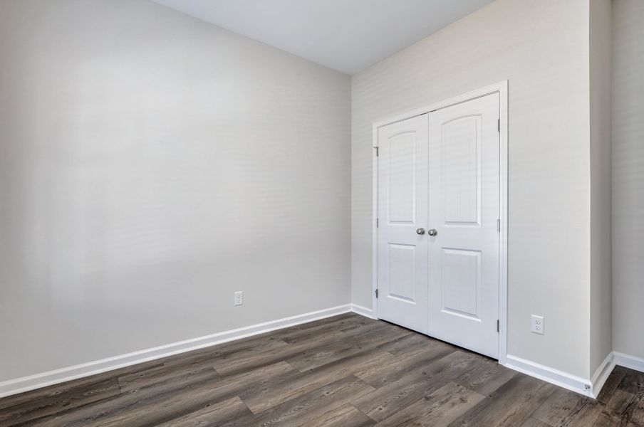 Spacious, unfurnished interior of a new home in Belair East, Statesboro (Image 13).