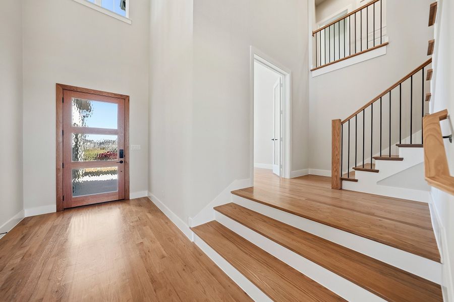 Spacious, unfurnished interior of a new home in Park Place - 80' Lots, Prosper (Image 16). Spacious, unfurnished interior of a new home in Park Place - 80' Lots, Prosper (Image 16).