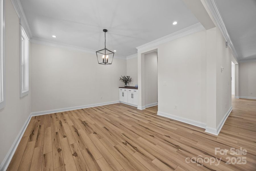 Spacious, unfurnished interior of a new home in , Salisbury (Image 18).