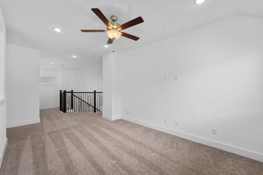 Spacious, unfurnished interior of a new home in Jordan Ranch, Fulshear (Image 27). Spacious, unfurnished interior of a new home in Jordan Ranch, Fulshear (Image 27).