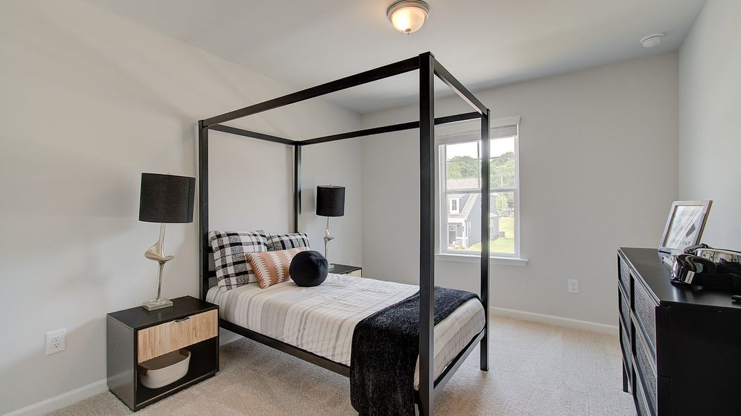 Representative furnished interior of a home built from the Layla II by DRB Homes in Towne Center, Hampton (Image 11).