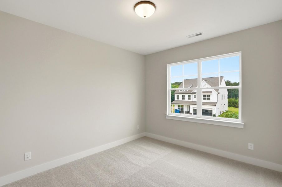 Spacious, unfurnished interior of a new home in The Enclave at Laurelbrook, Sherrills Ford (Image 16).
