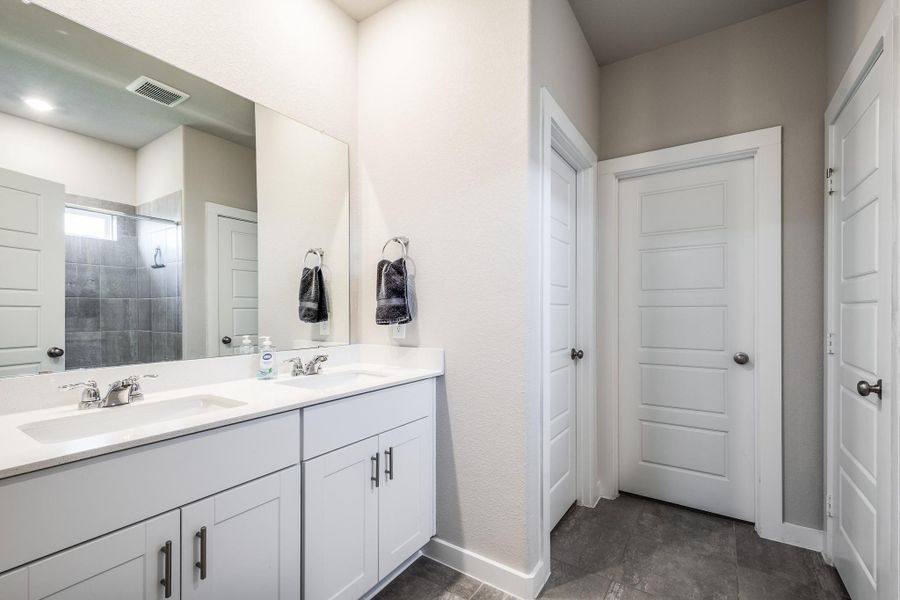 Furnished interior view inside a new home in Heights of Barbers Hill, Baytown (Image 18).