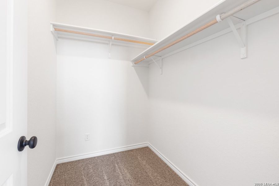 Spacious, unfurnished interior of a new home in Punta Verde, Converse (Image 17).
