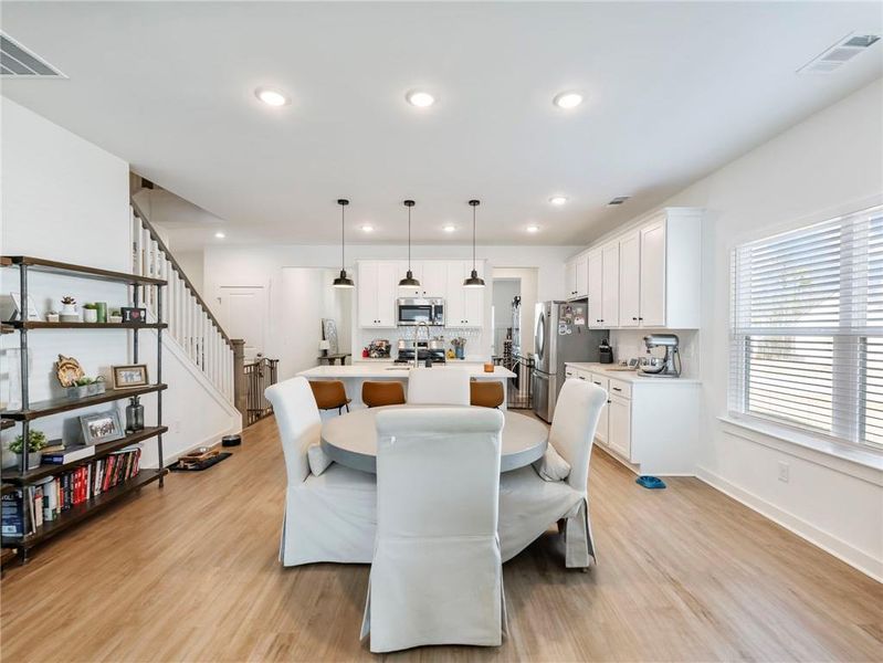 Furnished interior view inside a new home in Traditions of Braselton, Jefferson (Image 27). Furnished interior view inside a new home in Traditions of Braselton, Jefferson (Image 27).
