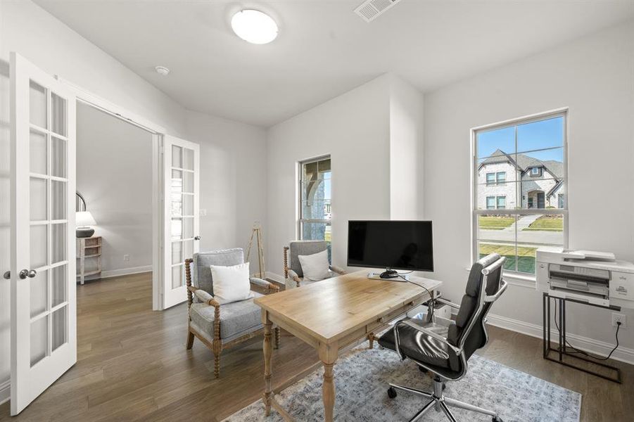 3_5638 Rutherford- Study-1