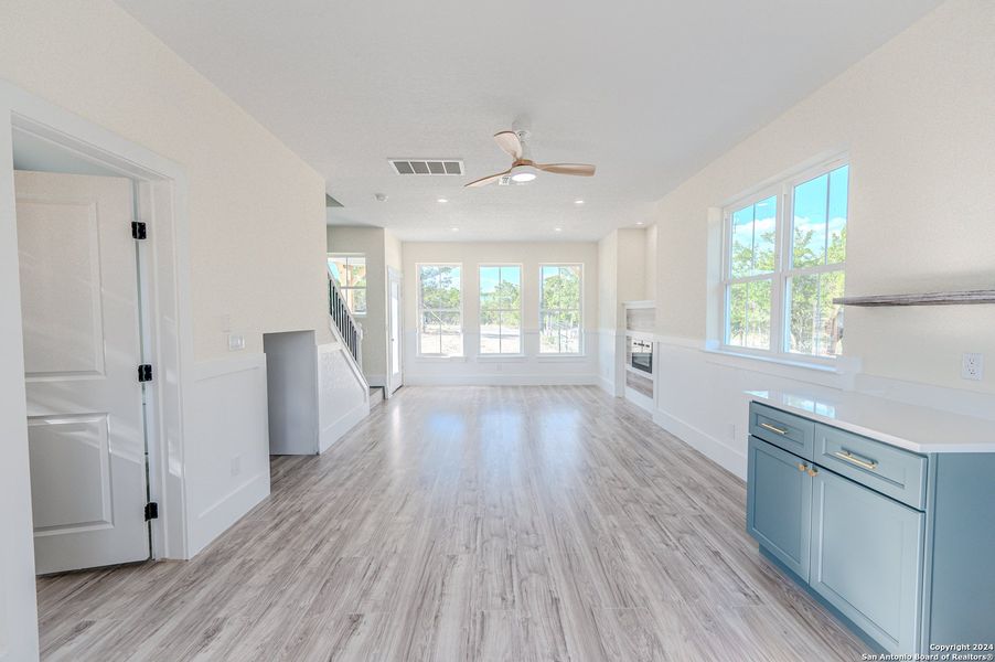 Image 18 of a home in .