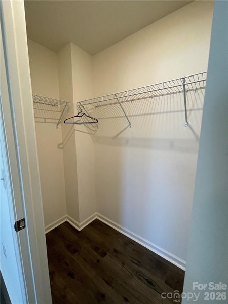 Spacious, unfurnished interior of a new home in , Peachland (Image 16).