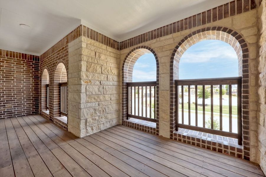 Exterior details and patio area of a home in Salerno - Hallmark Collection, Round Rock (Image 3).