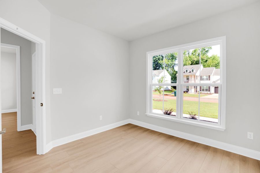 Spacious, unfurnished interior of a new home in Carriage Estates, Lexington (Image 43).