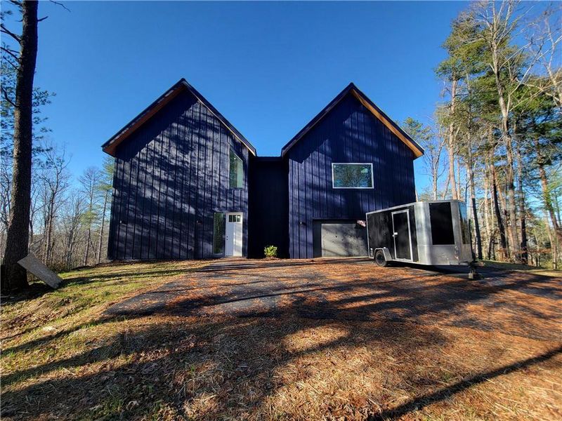 Front exterior of a new home in , Ellijay, GA, highlighting curb appeal (Image 12). Front exterior of a new home in , Ellijay, GA, highlighting curb appeal (Image 12).