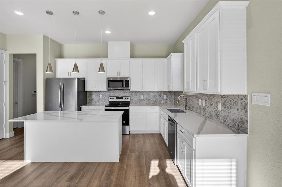 Furnished interior view inside a new home in , Fort Worth (Image 8).