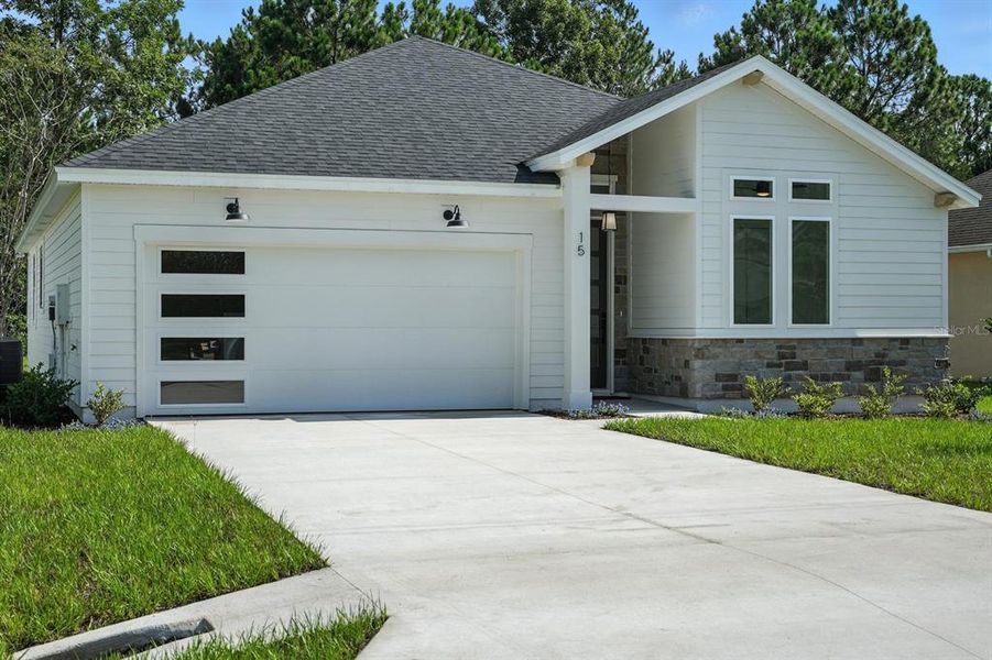 Image 34 of a home in Palm Coast Homes.