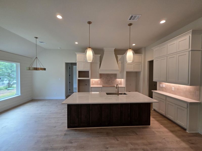 Furnished interior view inside a new home in Cartwright Ranch, Weatherford (Image 3). Furnished interior view inside a new home in Cartwright Ranch, Weatherford (Image 3).