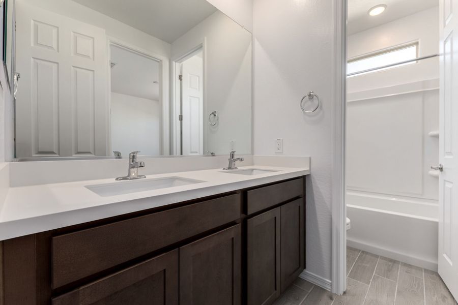 Furnished interior view inside a new home in Las Ventanas, Goodyear (Image 8).