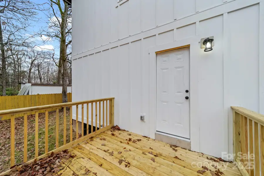 Exterior details and patio area of a home in , Monroe (Image 3).