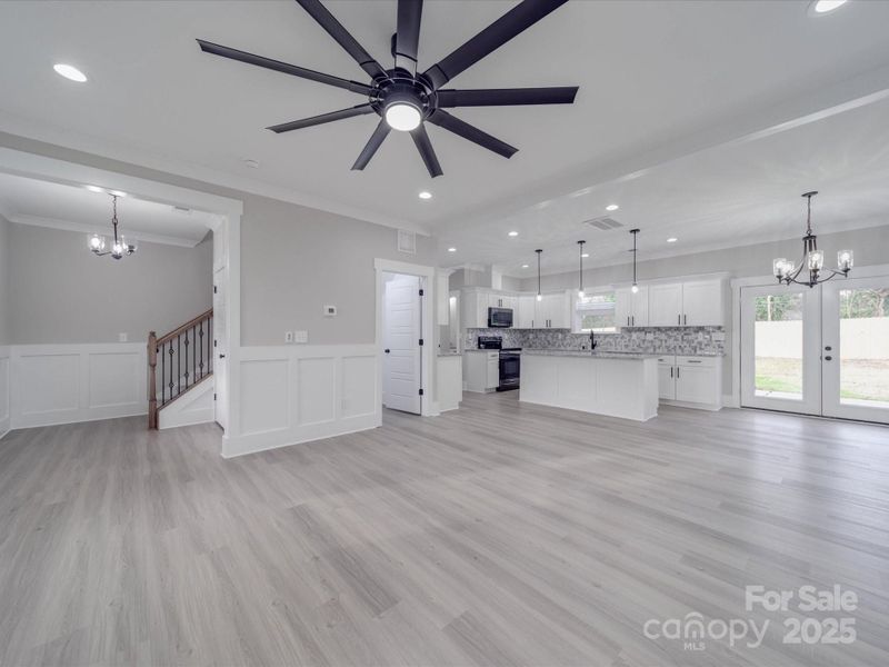 Spacious, unfurnished interior of a new home in , Charlotte (Image 15).