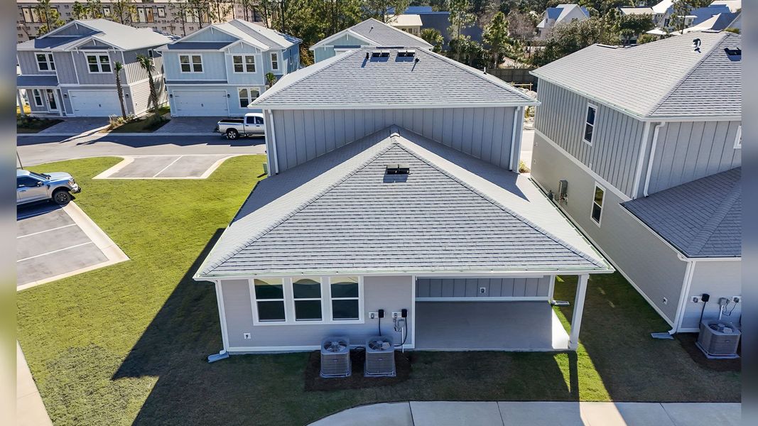 Representative exterior details of a home built from the Trenton by D.R. Horton in Parkside, Santa Rosa Beach (Image 18).