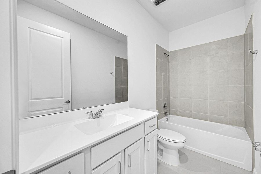 Furnished interior view inside a new home in Seagrove: The Indies, Fort Pierce (Image 8).