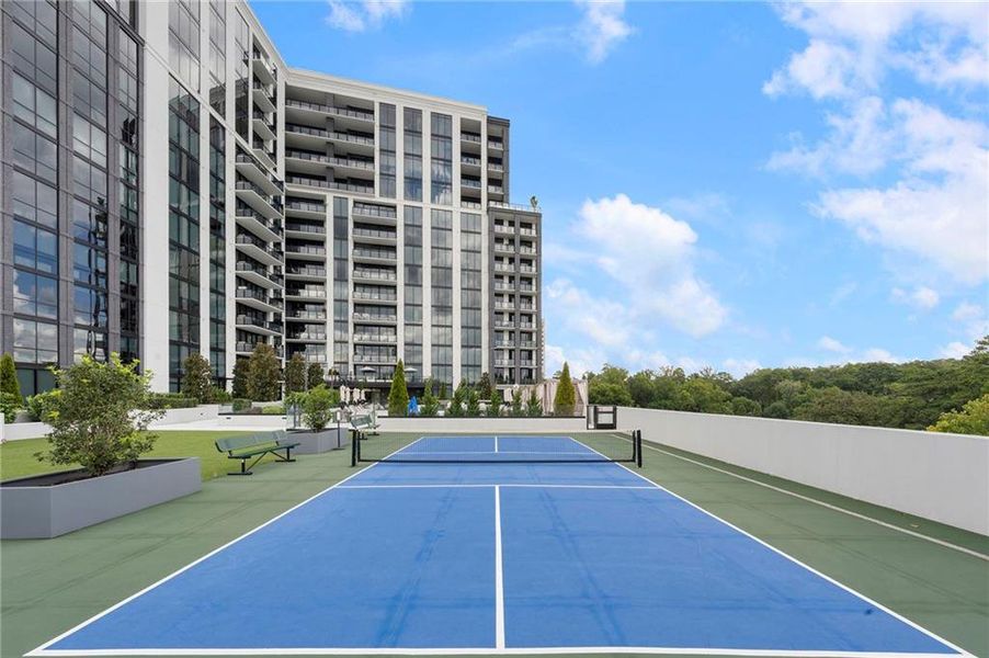 Condo located in Atlanta, GA showcasing its design and architecture (Image 24). Condo located in Atlanta, GA showcasing its design and architecture (Image 24).