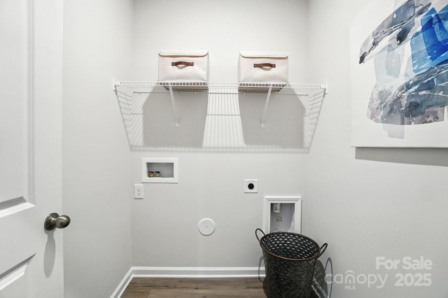 Furnished interior view inside a new home in Waxhaw Landing, Monroe (Image 8).
