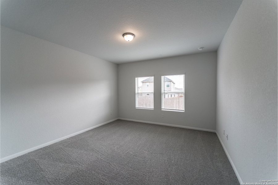 Spacious, unfurnished interior of a new home in Willow View, Converse (Image 11).