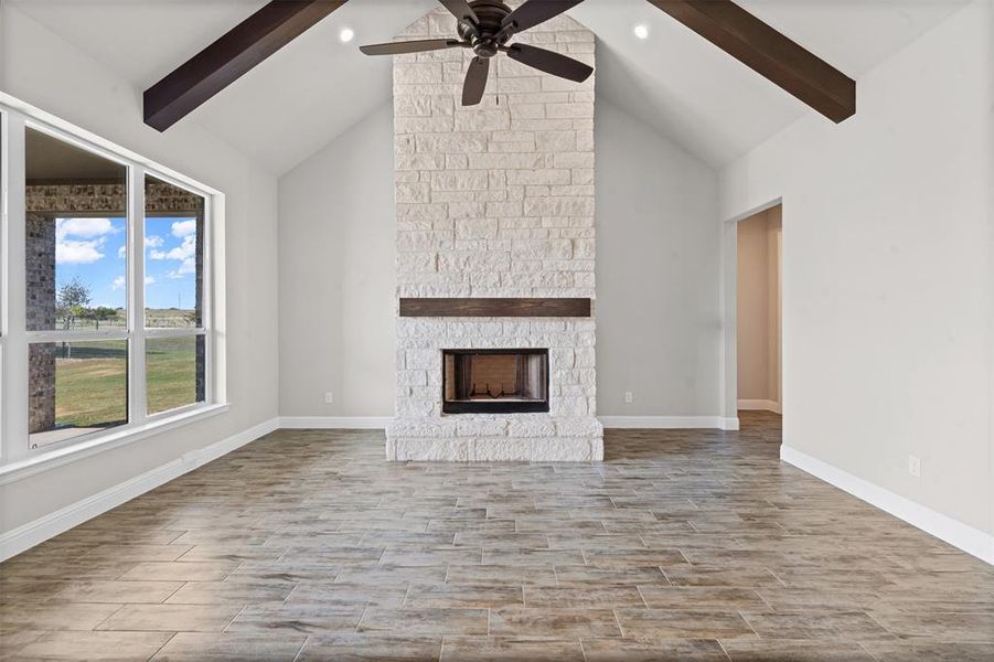 Spacious, unfurnished interior of a new home in , Weatherford (Image 17). Spacious, unfurnished interior of a new home in , Weatherford (Image 17).