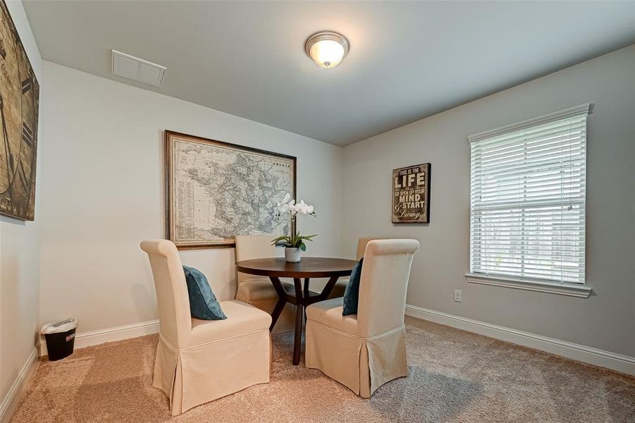 Furnished interior view inside a new home in Lago Mar, Texas City (Image 18).