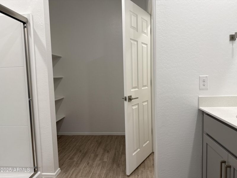 Primary bath linen shelves