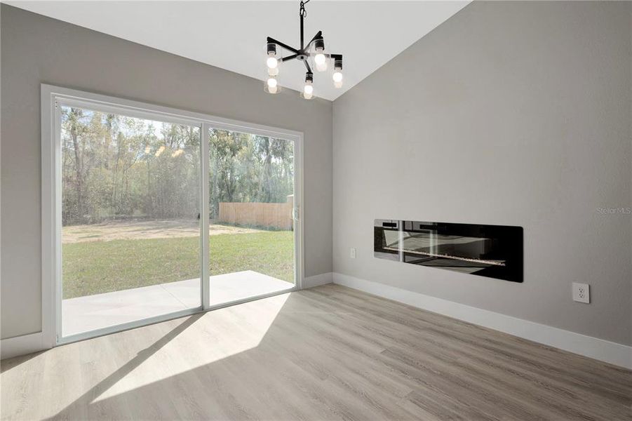 Spacious, unfurnished interior of a new home in , Belleview (Image 31).