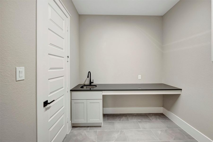 Image 40 of a home in Briarley. Image 40 of a home in Briarley.